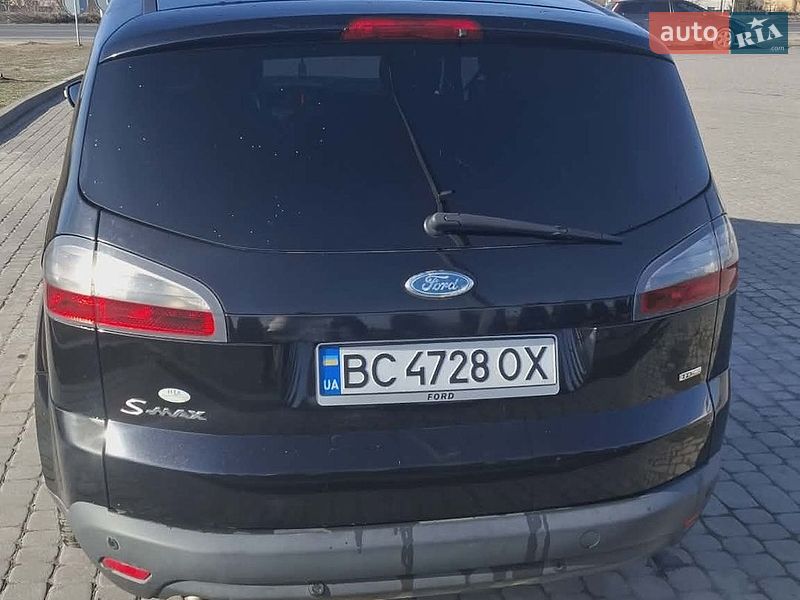 Минивэн Ford S-Max 2007 в Городке