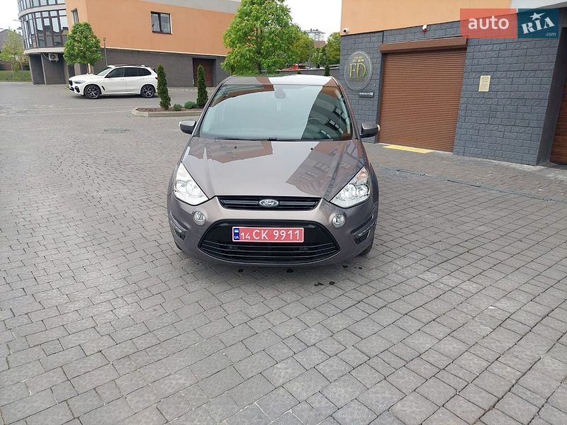 Минивэн Ford S-Max 2012 в Ивано-Франковске