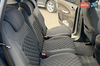 Мінівен Ford S-Max 2010 в Южноукраїнську фото 23 Мінівен Ford S-Max 2010 в Южноукраїнську