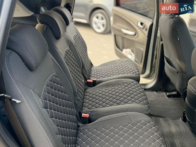 Мінівен Ford S-Max 2010 в Южноукраїнську фото 23 Мінівен Ford S-Max 2010 в Южноукраїнську