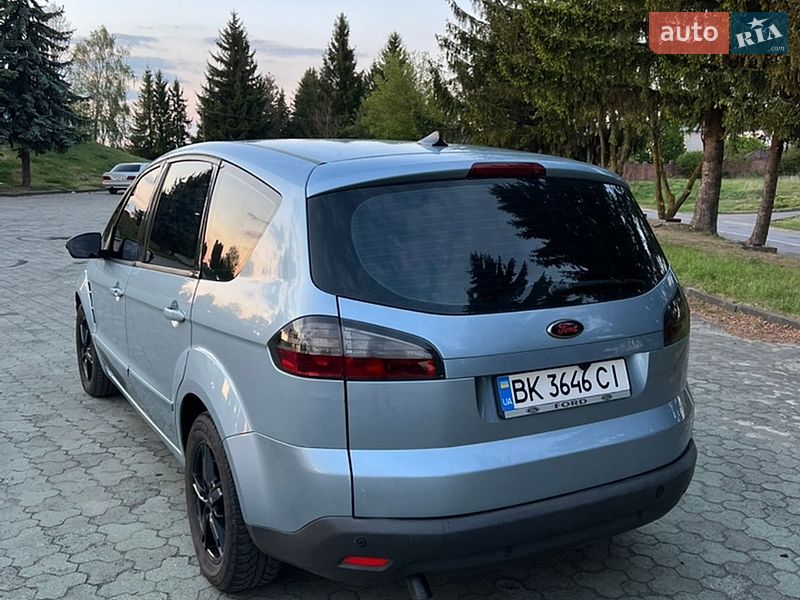 Минивэн Ford S-Max 2008 в Дубно