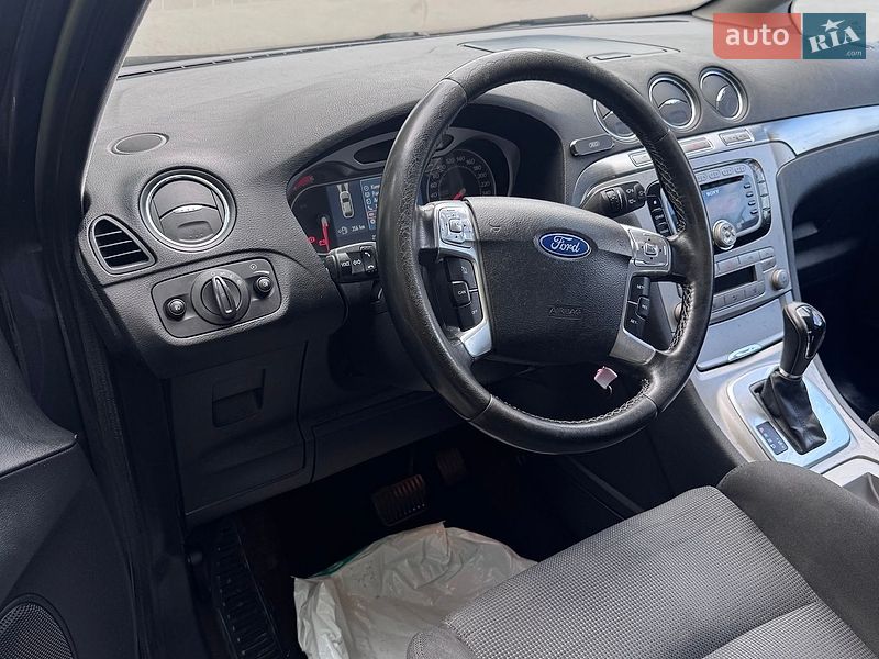 Мінівен Ford S-Max 2009 в Рівному