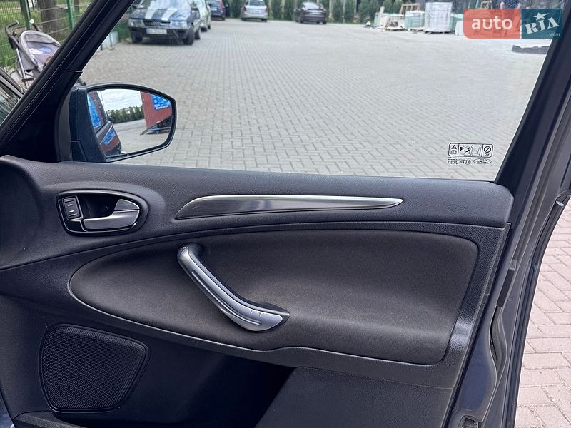 Мінівен Ford S-Max 2009 в Рівному