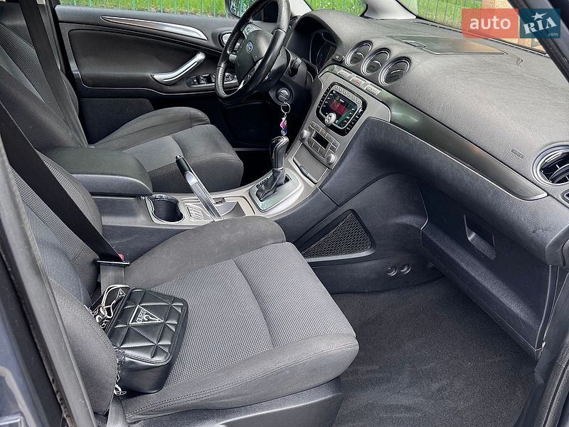 Мінівен Ford S-Max 2009 в Рівному