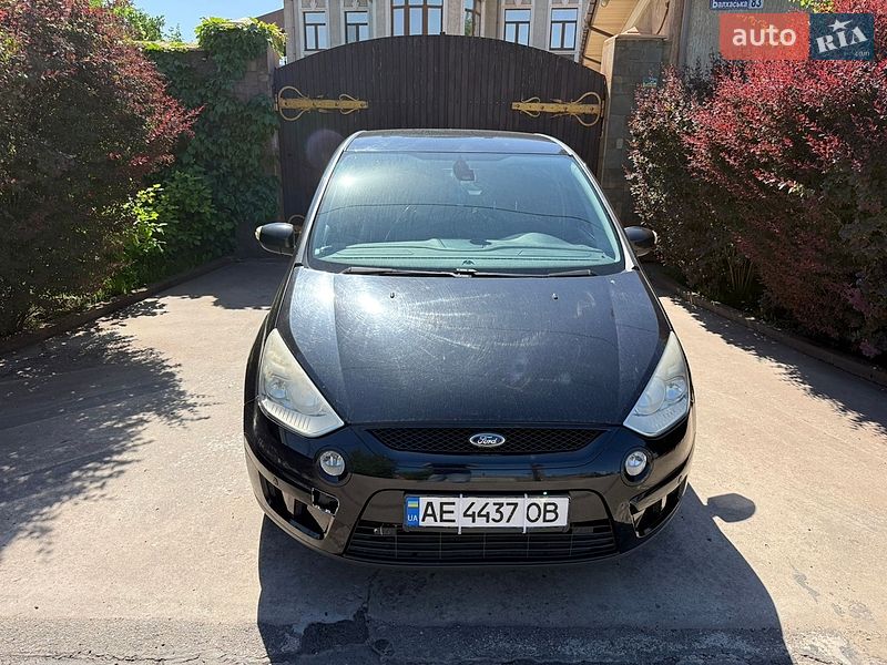 Минивэн Ford S-Max 2008 в Кривом Роге