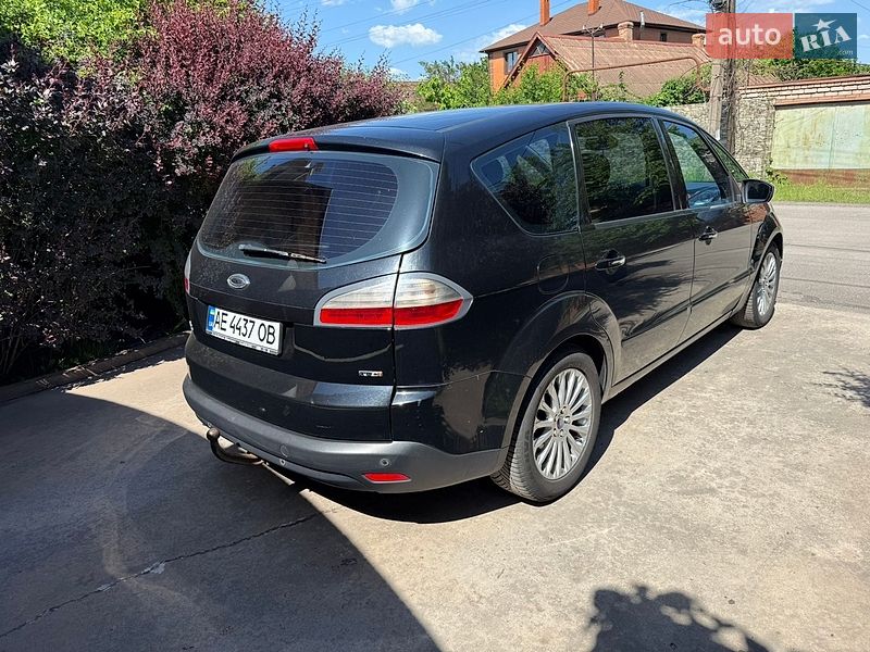 Минивэн Ford S-Max 2008 в Кривом Роге