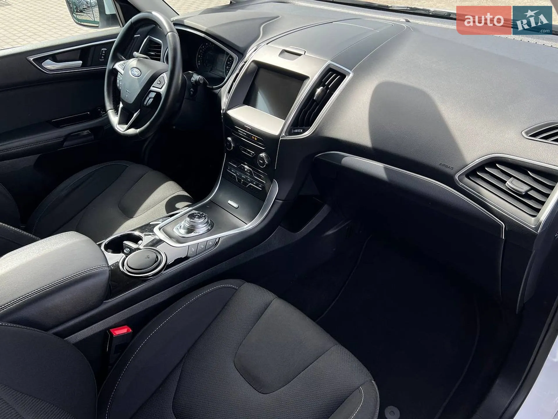 2020 Ford S-MAX - мініатюра 25