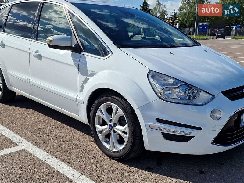 Минивэн Ford S-Max 2014 в Житомире