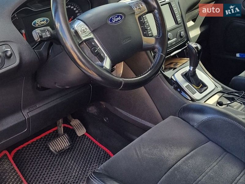 Минивэн Ford S-Max 2014 в Житомире