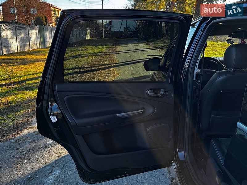 Мінівен Ford S-Max 2011 в Києві