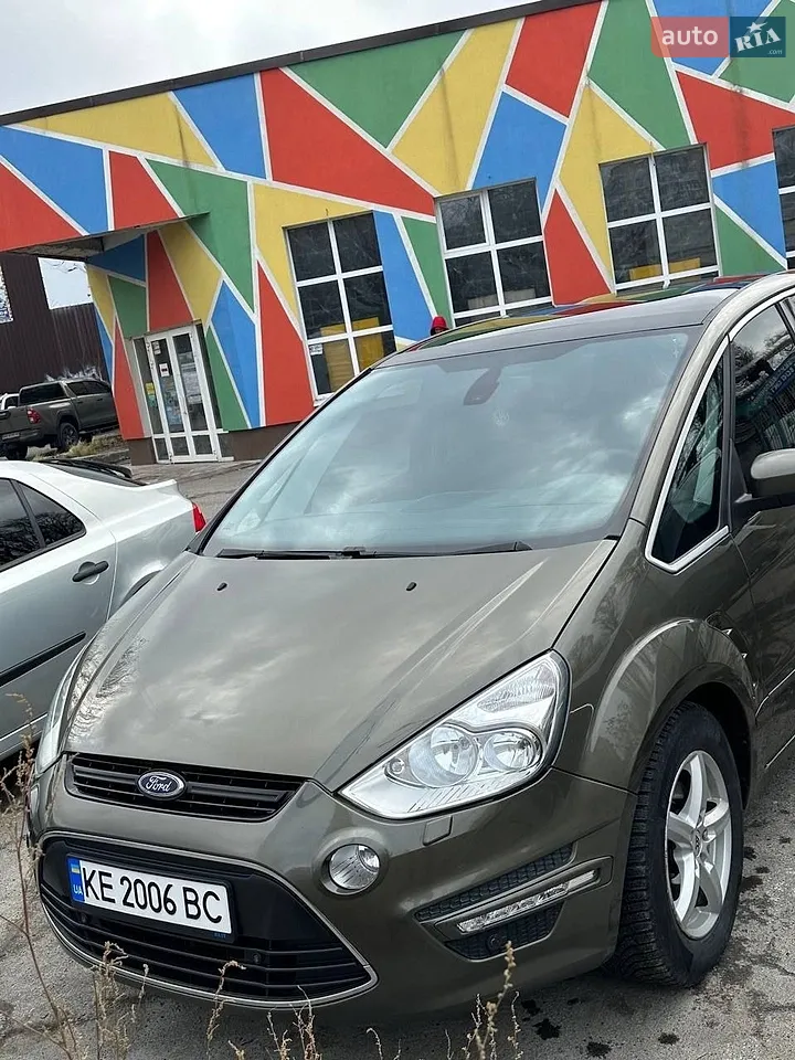 2010 Ford S-MAX - мініатюра 21