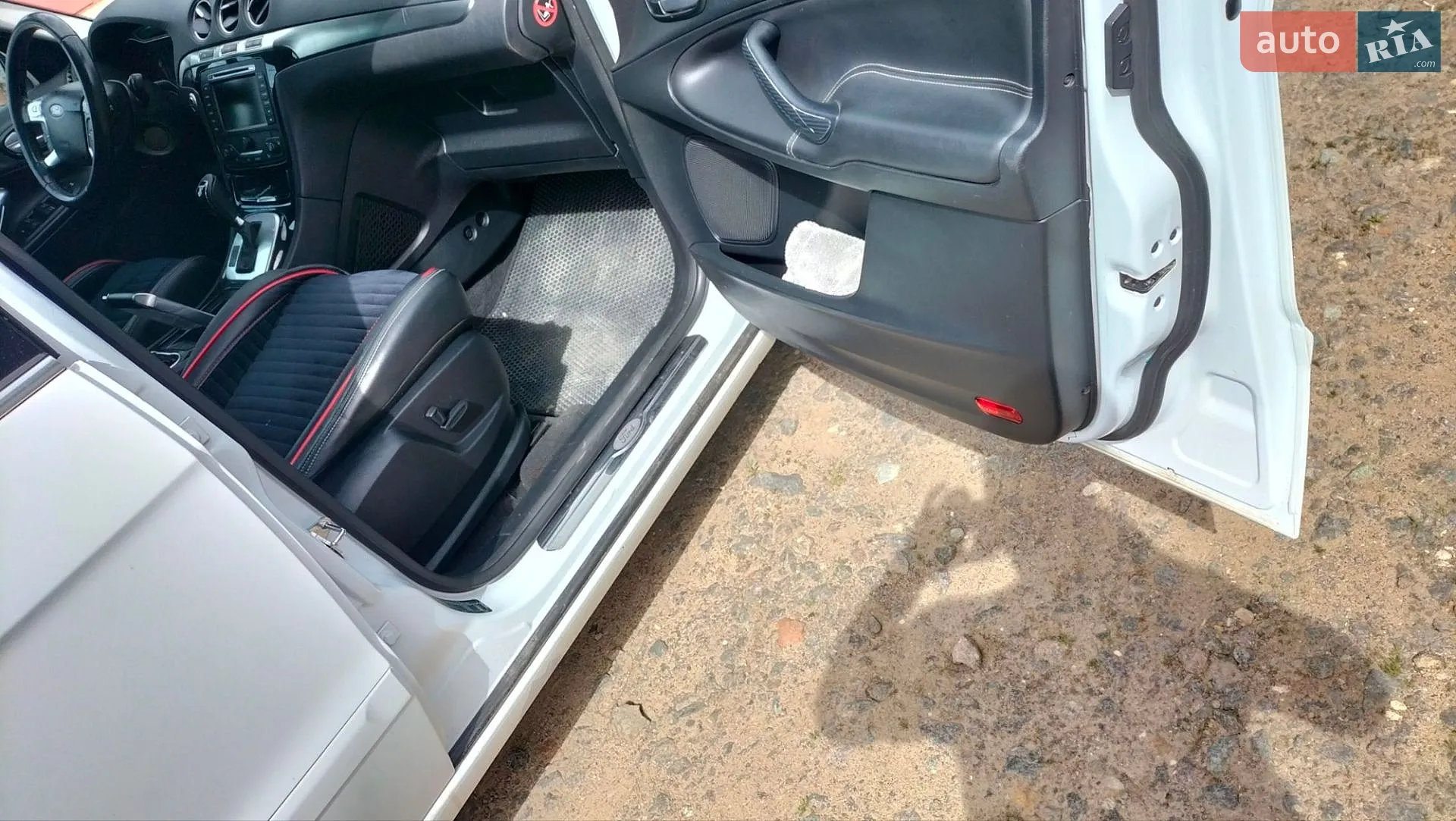2013 Ford S-MAX - мініатюра 23