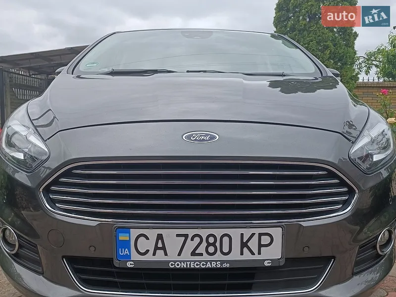 Ford S-Max
