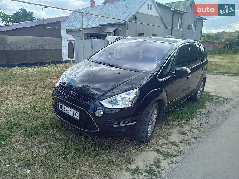 Минивэн Ford S-Max 2014 в Березовке фото 3 Минивэн Ford S-Max 2014 в Березовке