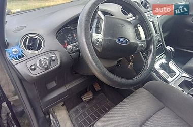Минивэн Ford S-Max 2014 в Березовке фото 17 Минивэн Ford S-Max 2014 в Березовке