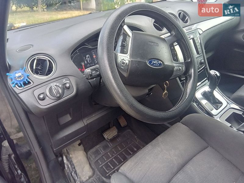 Минивэн Ford S-Max 2014 в Березовке фото 17 Минивэн Ford S-Max 2014 в Березовке
