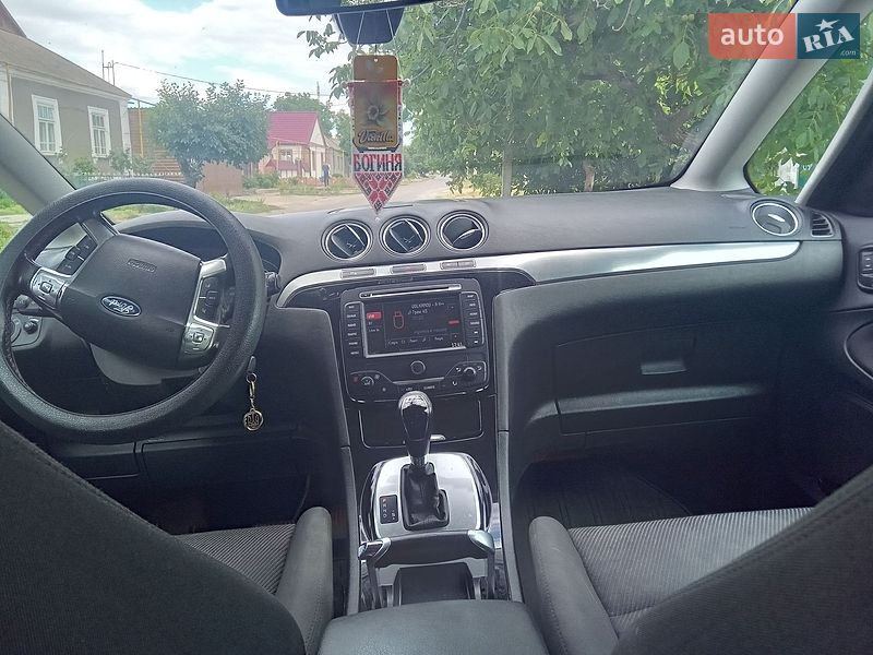 Минивэн Ford S-Max 2014 в Березовке фото 33 Минивэн Ford S-Max 2014 в Березовке