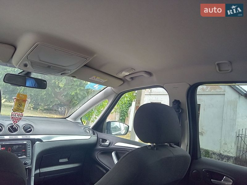 Минивэн Ford S-Max 2014 в Березовке фото 35 Минивэн Ford S-Max 2014 в Березовке