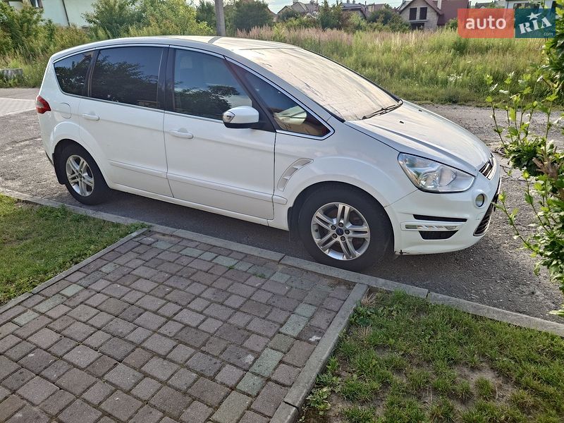 Ford S-Max 2013