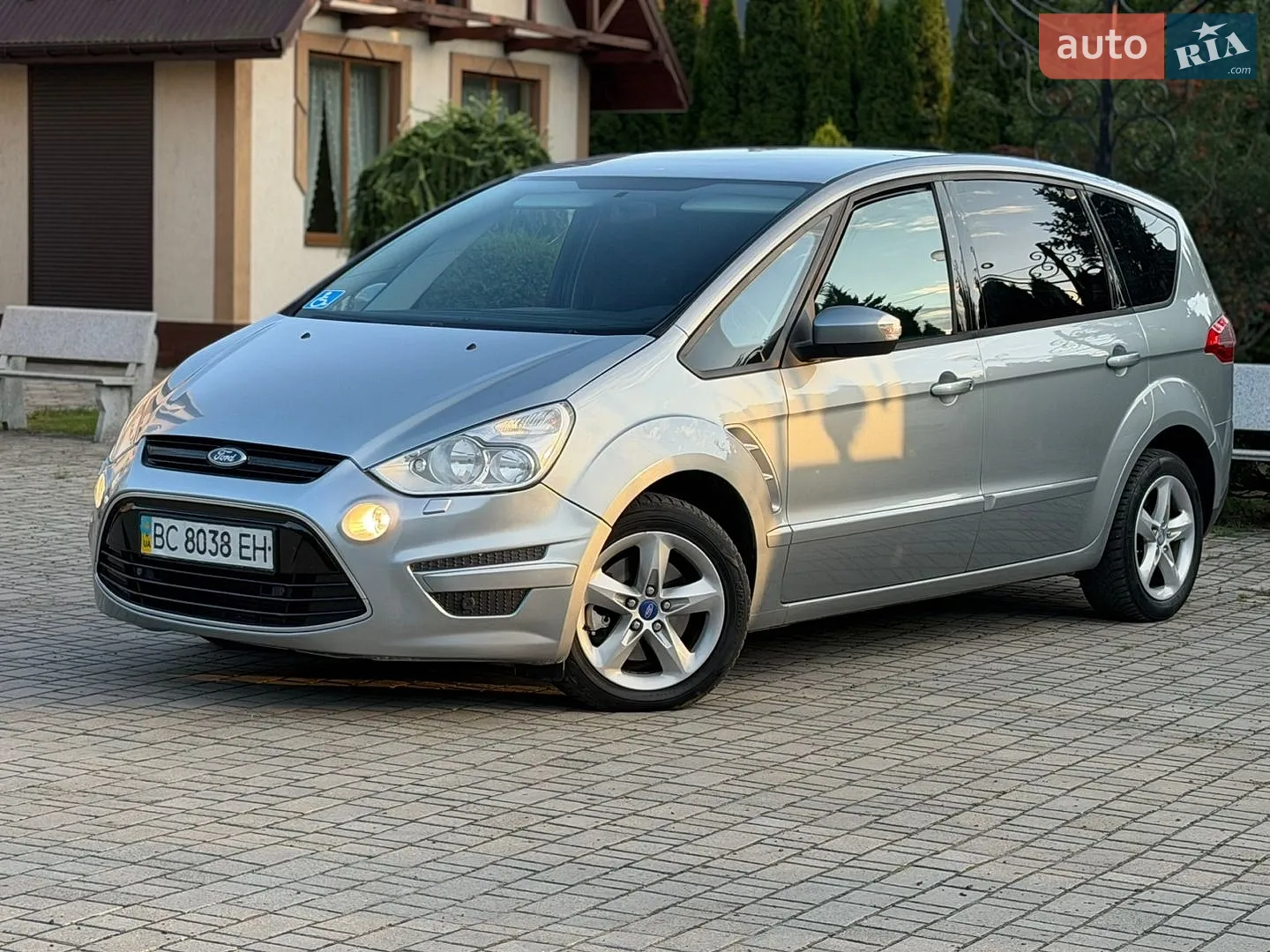2013 Ford S-MAX - мініатюра 4