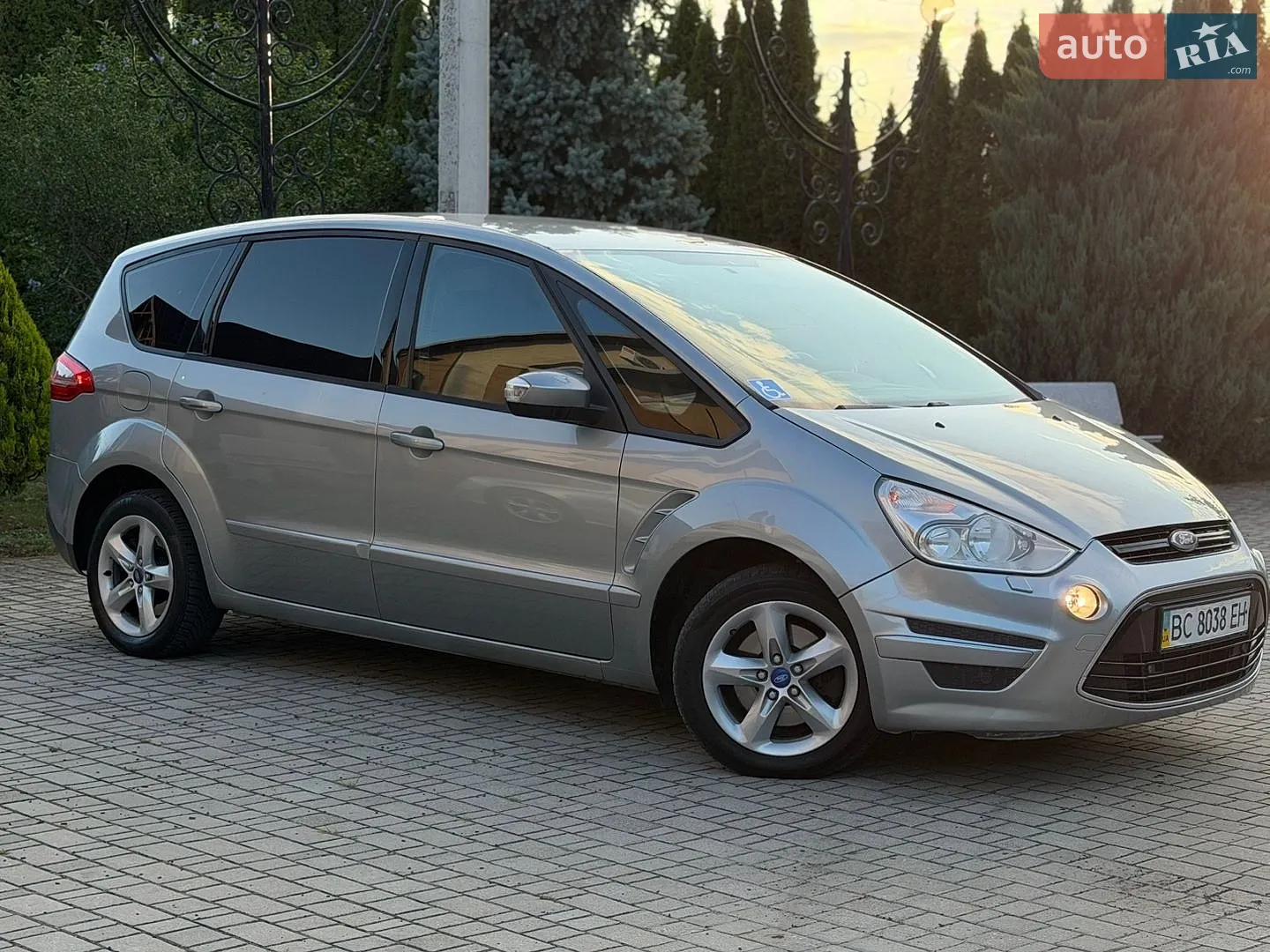 2013 Ford S-MAX - мініатюра 16