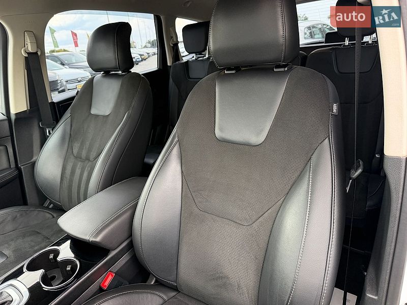Мінівен Ford S-Max 2017 в Вінниці