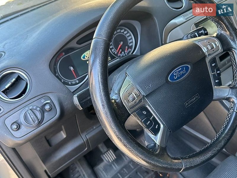 Минивэн Ford S-Max 2008 в Киеве