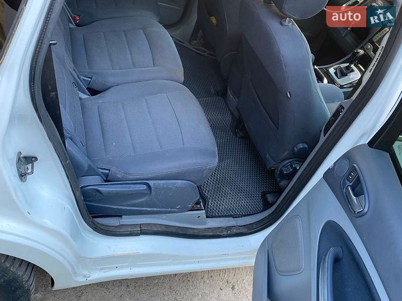 Мінівен Ford S-Max 2010 в Здолбуніві