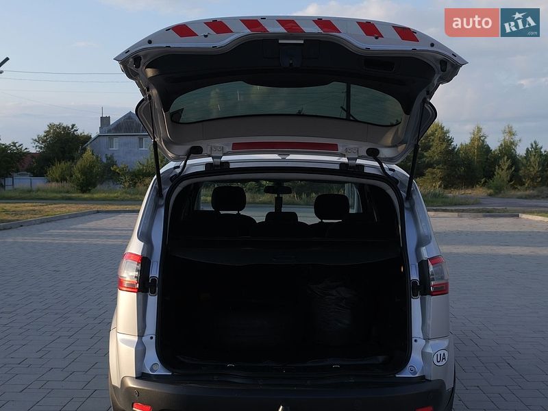 Минивэн Ford S-Max 2012 в Здолбунове