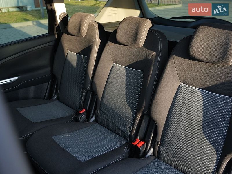 Минивэн Ford S-Max 2012 в Здолбунове