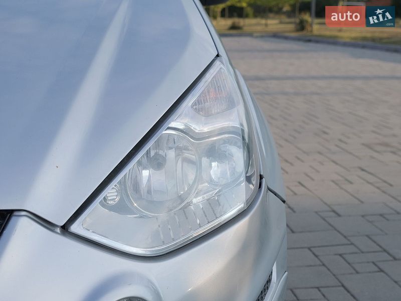 Минивэн Ford S-Max 2012 в Здолбунове