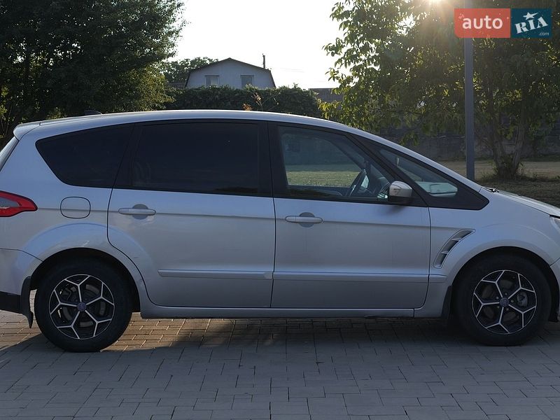 Минивэн Ford S-Max 2012 в Здолбунове