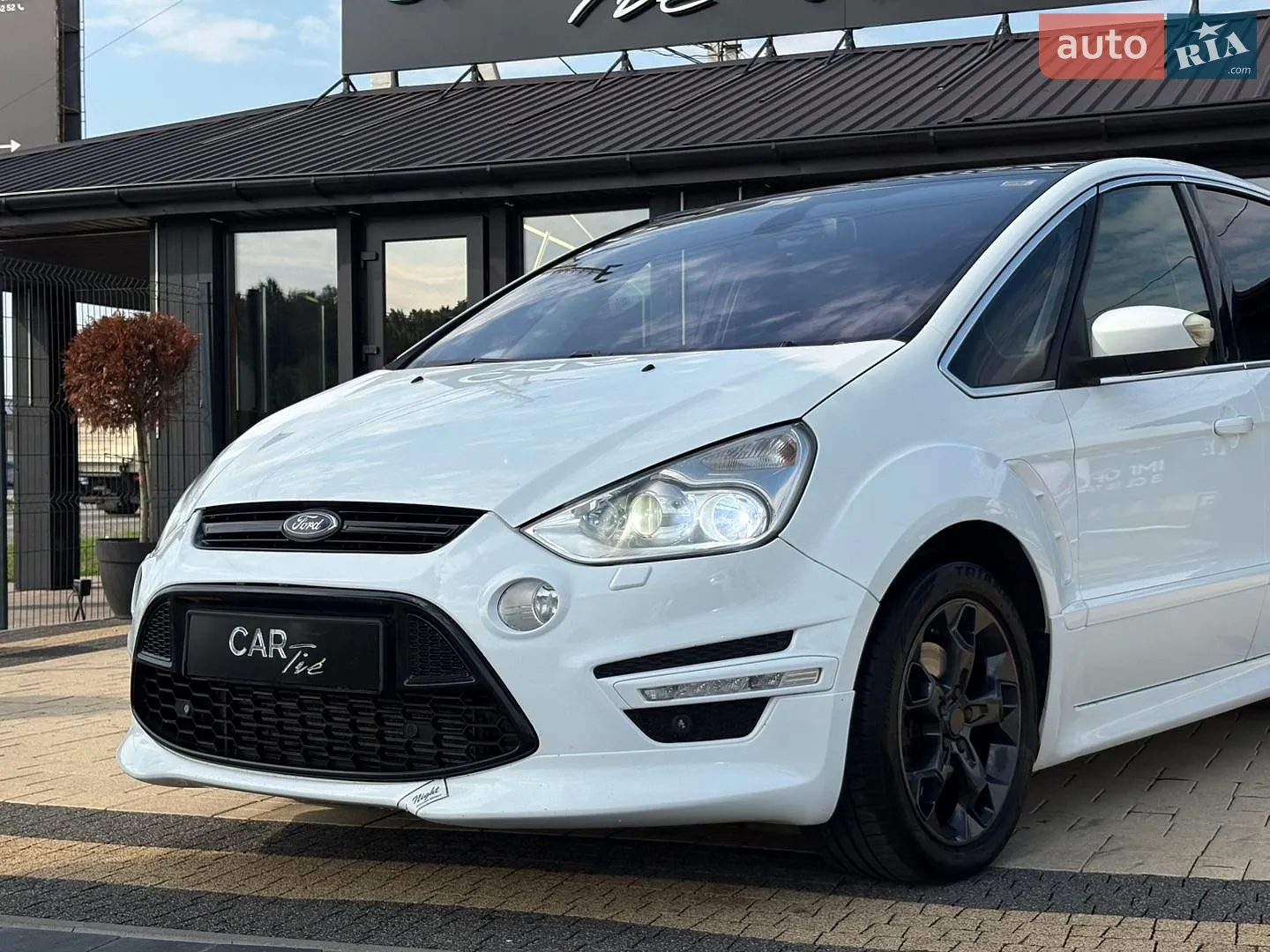 2013 Ford S-MAX - мініатюра 3
