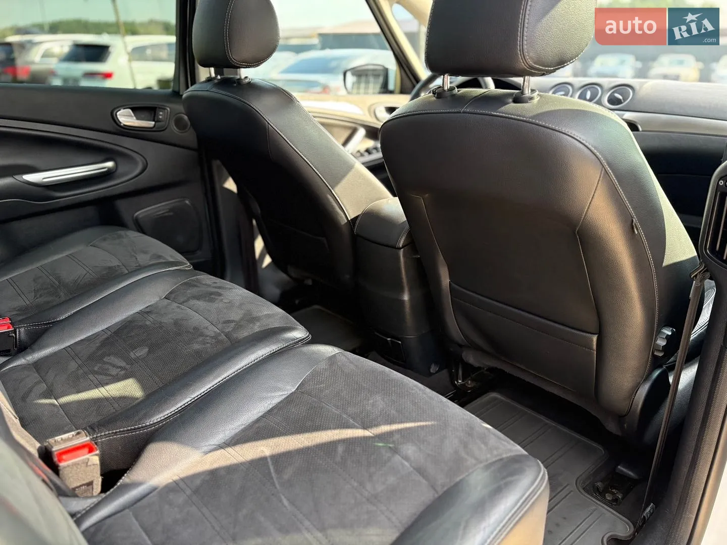 2013 Ford S-MAX - мініатюра 34