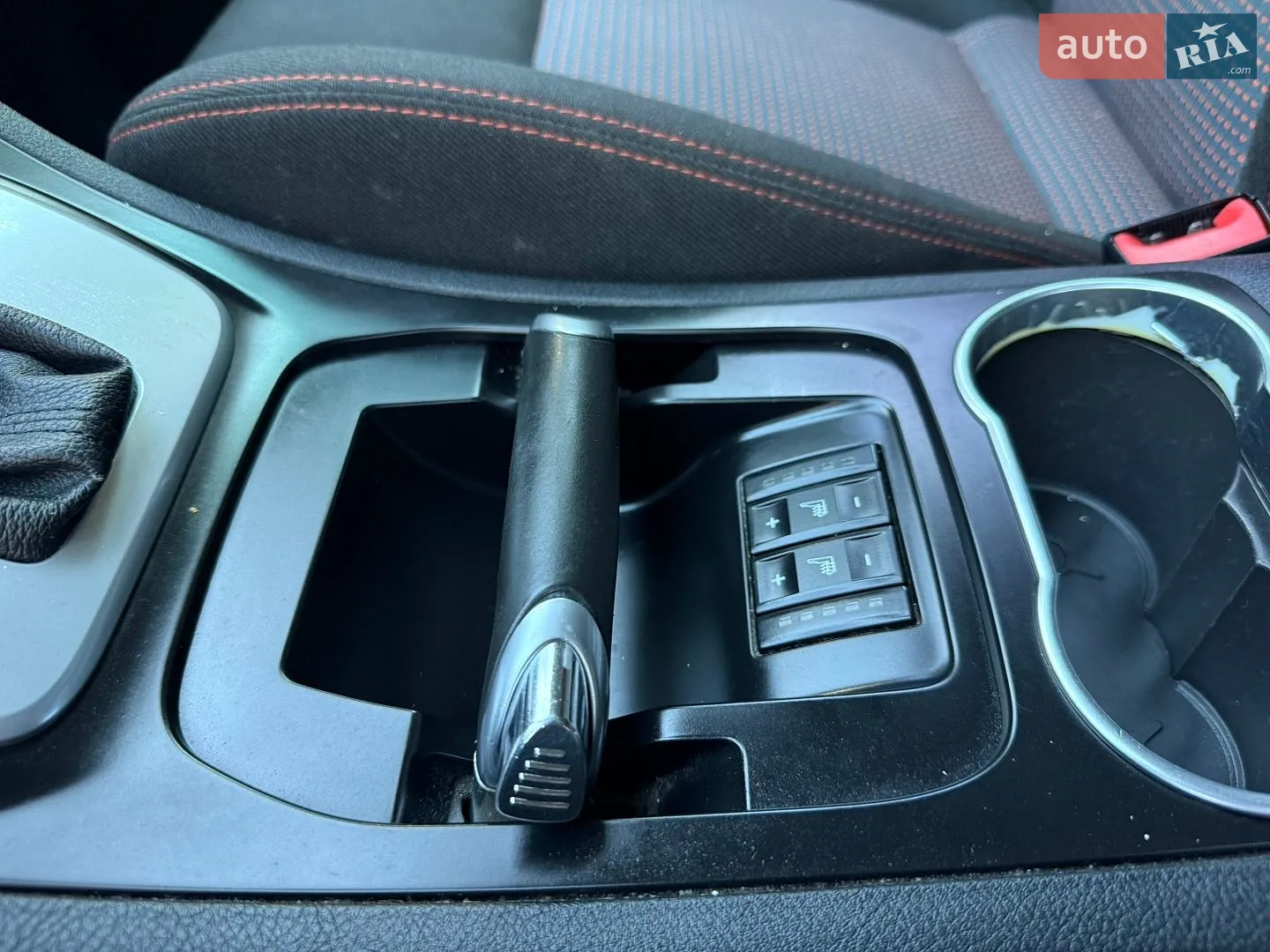 2011 Ford S-MAX - мініатюра 46