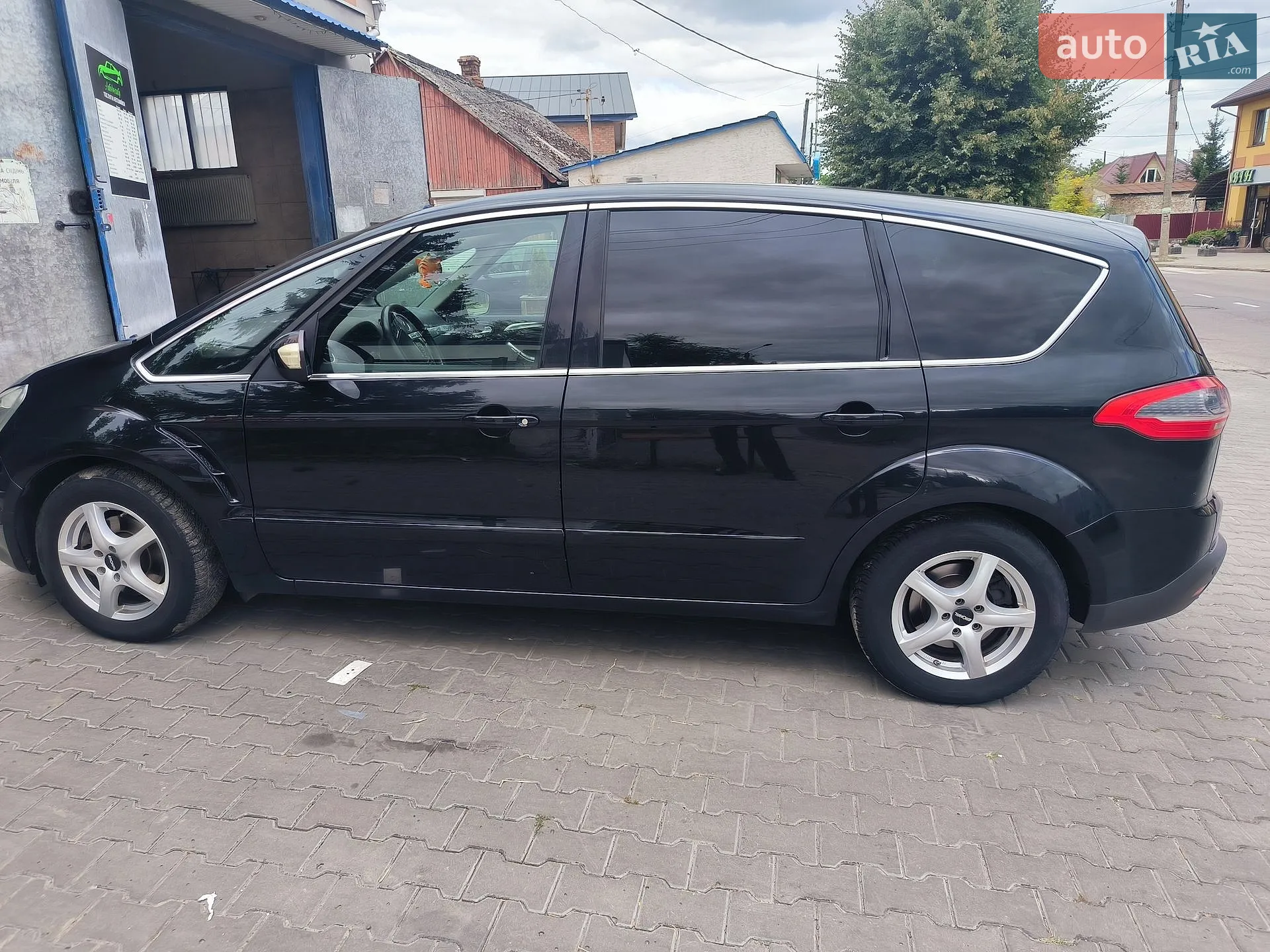 2010 Ford S-MAX - мініатюра 2