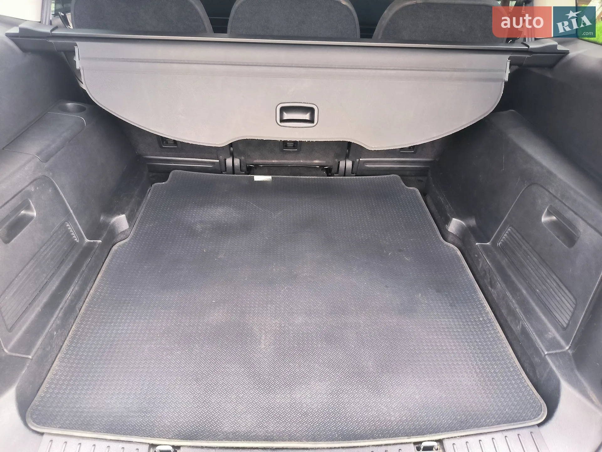 2010 Ford S-MAX - мініатюра 17