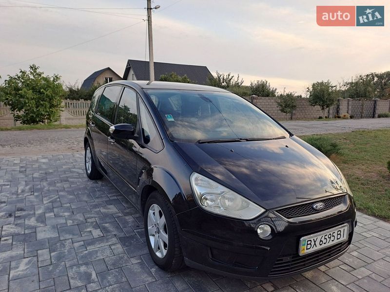 Минивэн Ford S-Max 2008 в Славуте