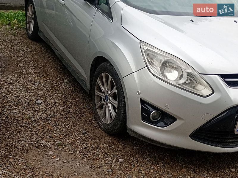 Минивэн Ford S-Max 2010 в Львове Минивэн Ford S-Max 2010 в Львове