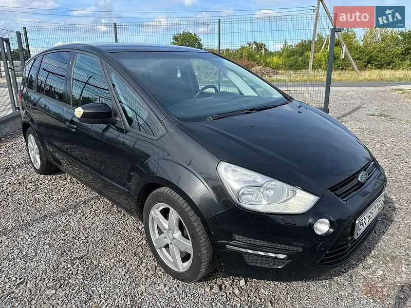 Ford S-Max 2012