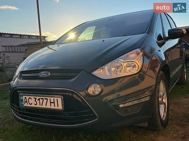 Ford S-Max 2011