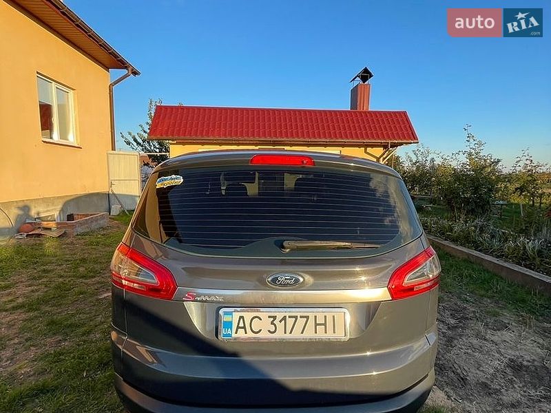 Мінівен Ford S-Max 2011 в Луцьку