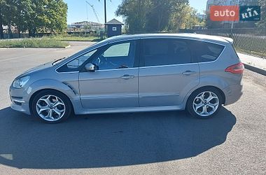 Минивэн Ford S-Max 2011 в Чернигове Минивэн Ford S-Max 2011 в Чернигове