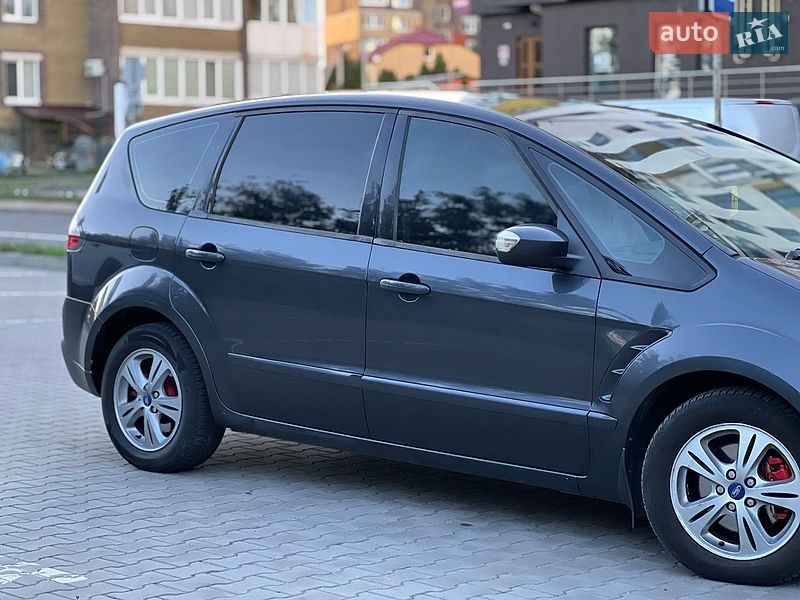 Мінівен Ford S-Max 2008 в Луцьку