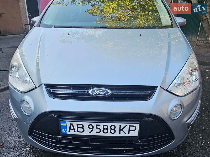Минивэн Ford S-Max 2010 в Виннице