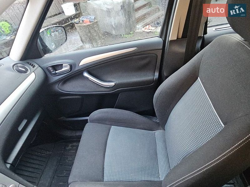 Минивэн Ford S-Max 2010 в Виннице