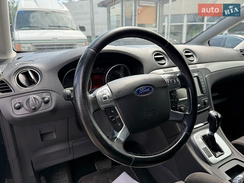 Мінівен Ford S-Max 2013 в Житомирі