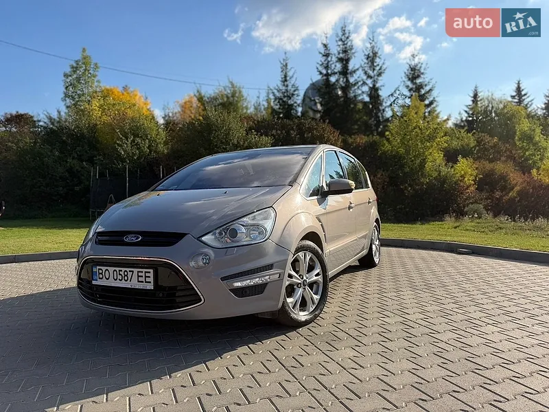 Ford S-Max