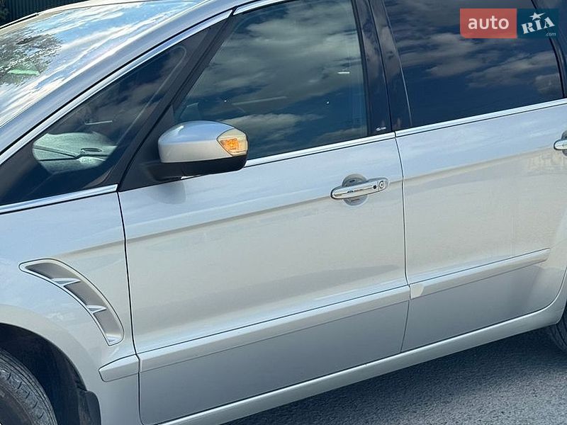 Мінівен Ford S-Max 2011 в Тернополі