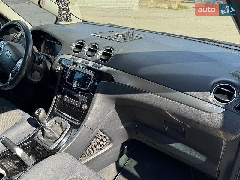 Мінівен Ford S-Max 2011 в Тернополі
